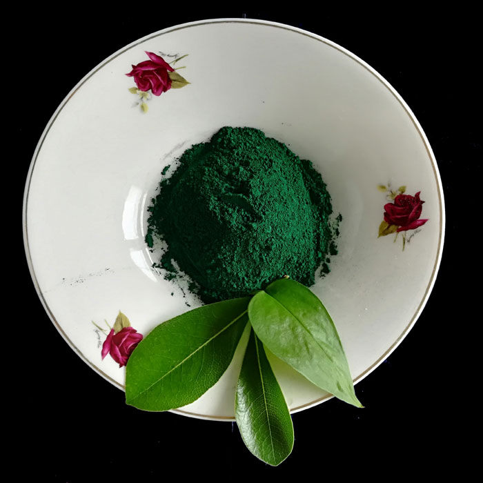 Iron Oxide in Green Pigment for Painting and Construction